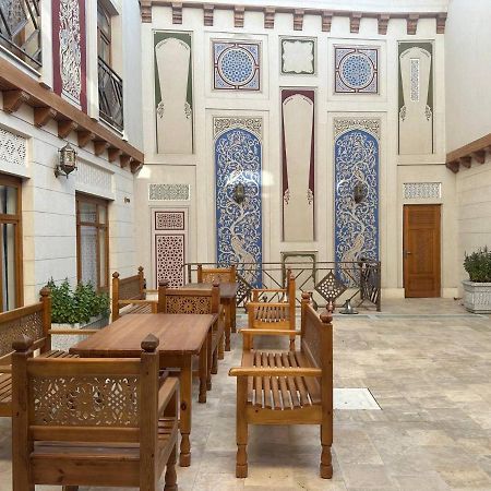 Antique Hotel Imran Buhara Exterior foto