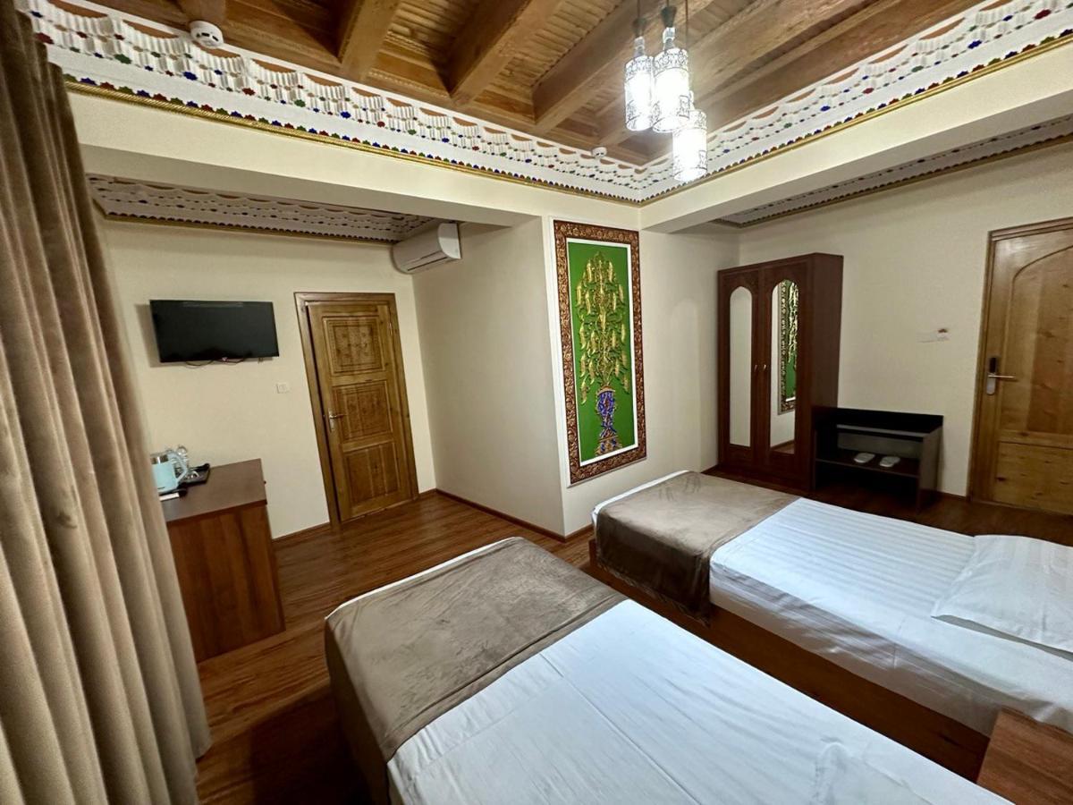 Antique Hotel Imran Buhara Exterior foto