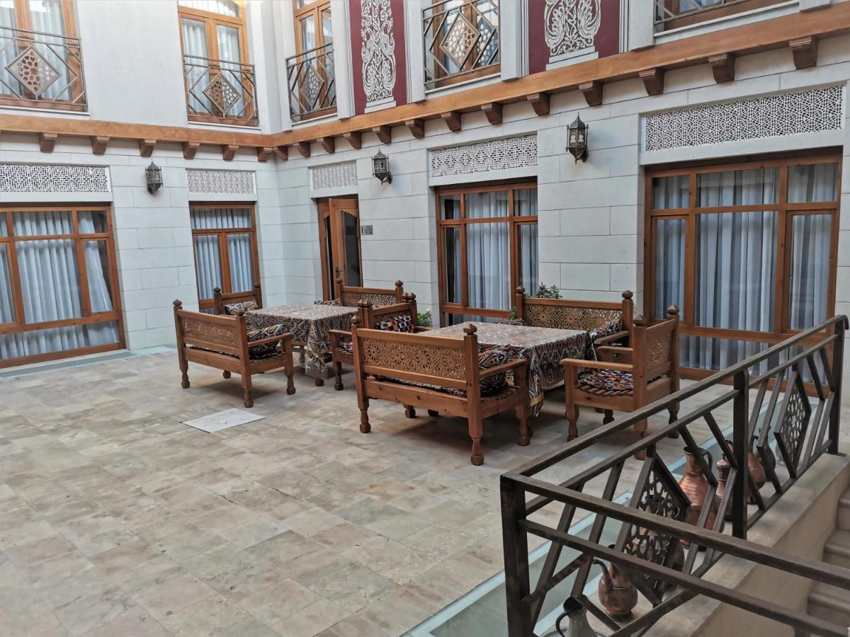 Antique Hotel Imran Buhara Exterior foto