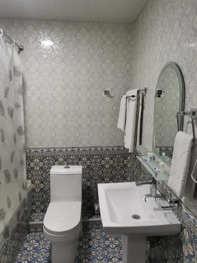 Antique Hotel Imran Buhara Exterior foto