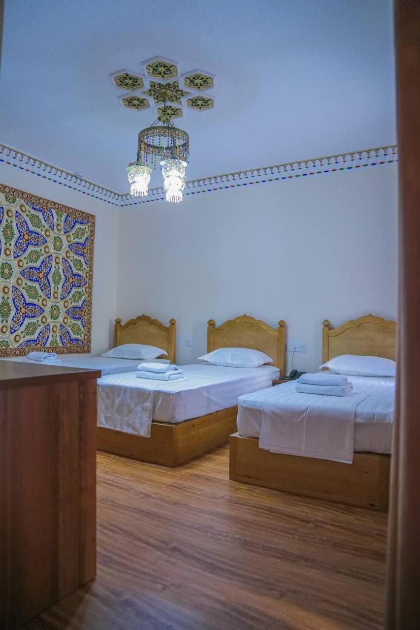 Antique Hotel Imran Buhara Exterior foto