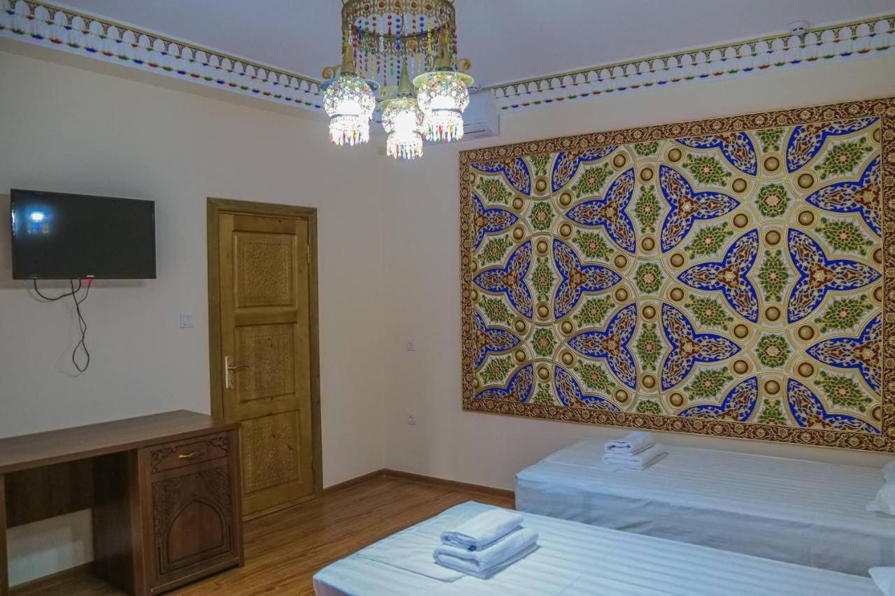 Antique Hotel Imran Buhara Exterior foto